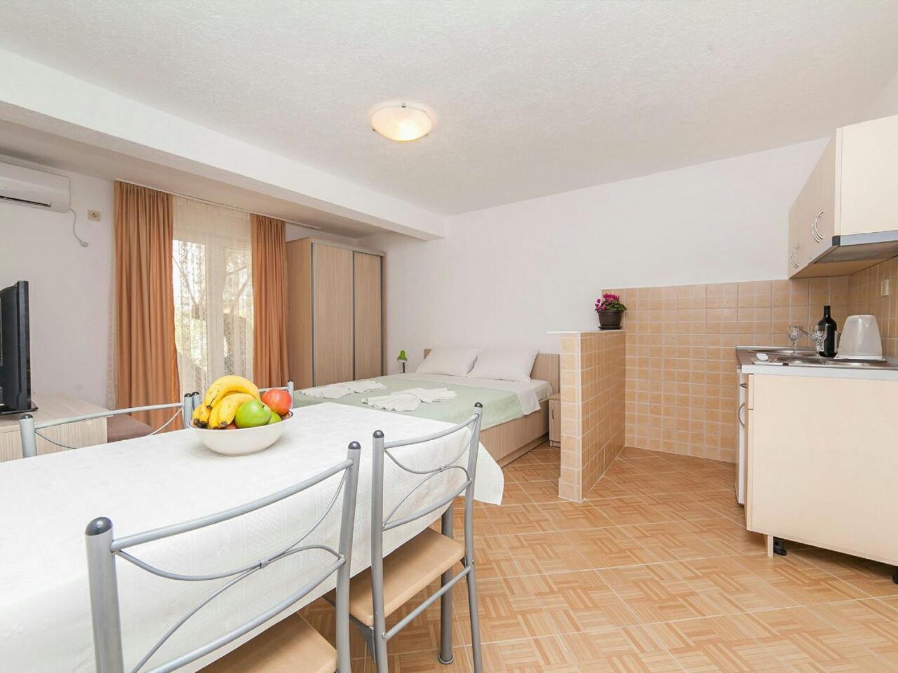 Hana Accommodation Sveti Stefan Eksteriør bilde