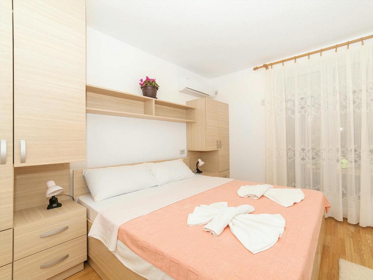 Hana Accommodation Sveti Stefan Eksteriør bilde