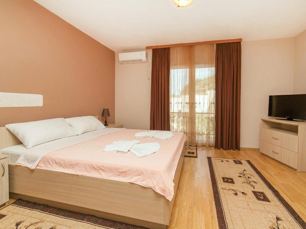 Hana Accommodation Sveti Stefan Eksteriør bilde