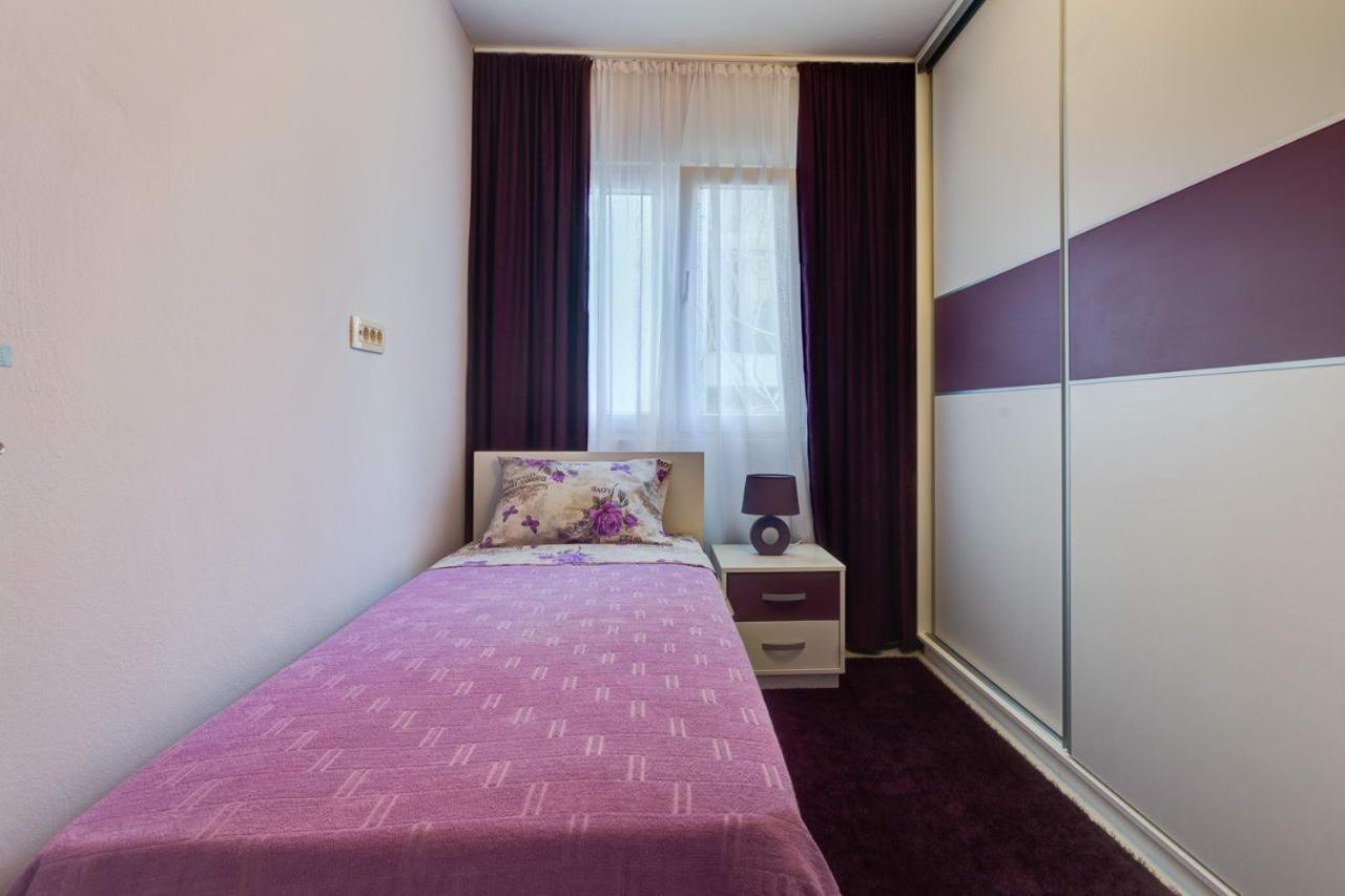 Hana Accommodation Sveti Stefan Eksteriør bilde
