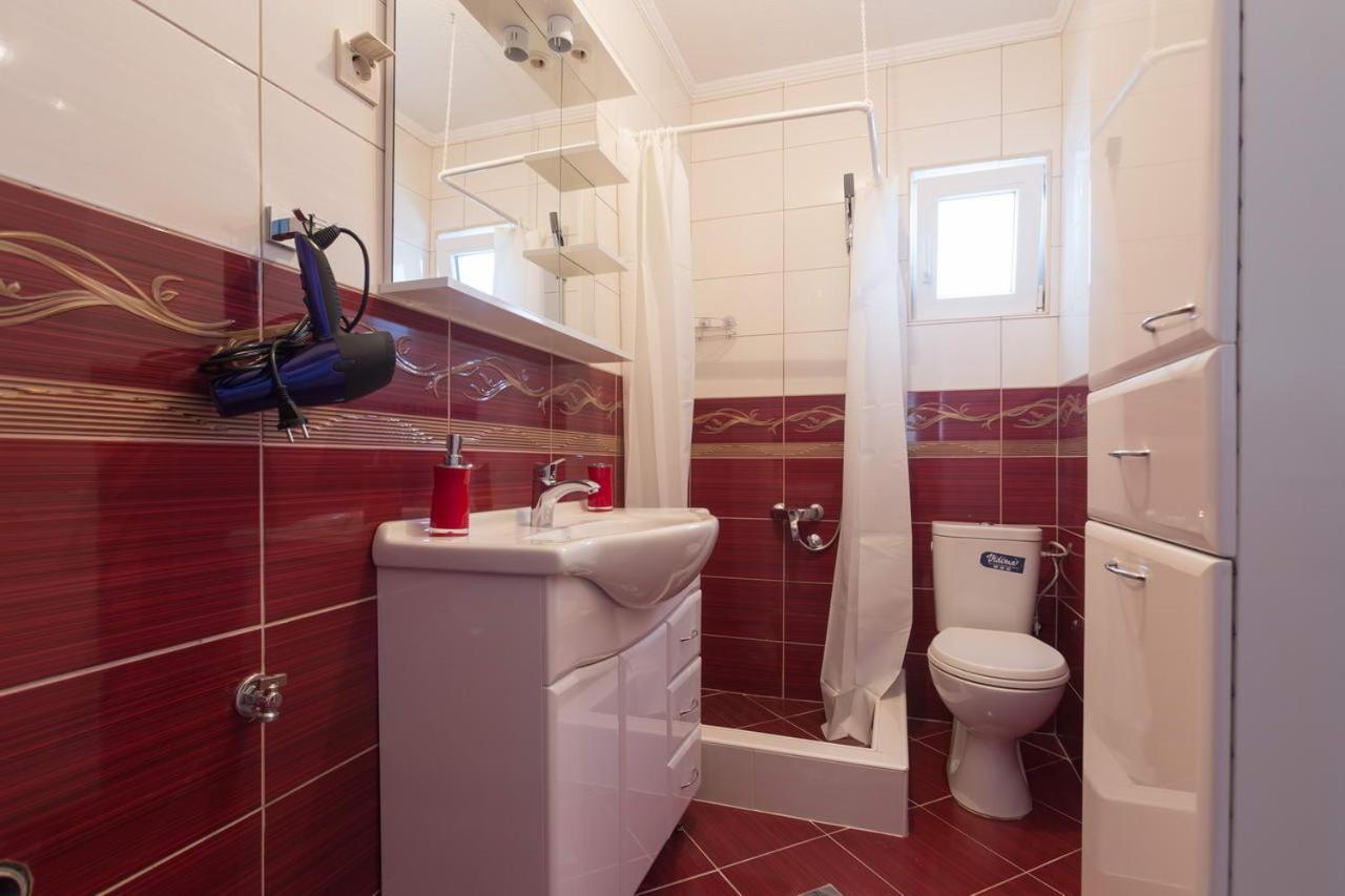 Hana Accommodation Sveti Stefan Eksteriør bilde